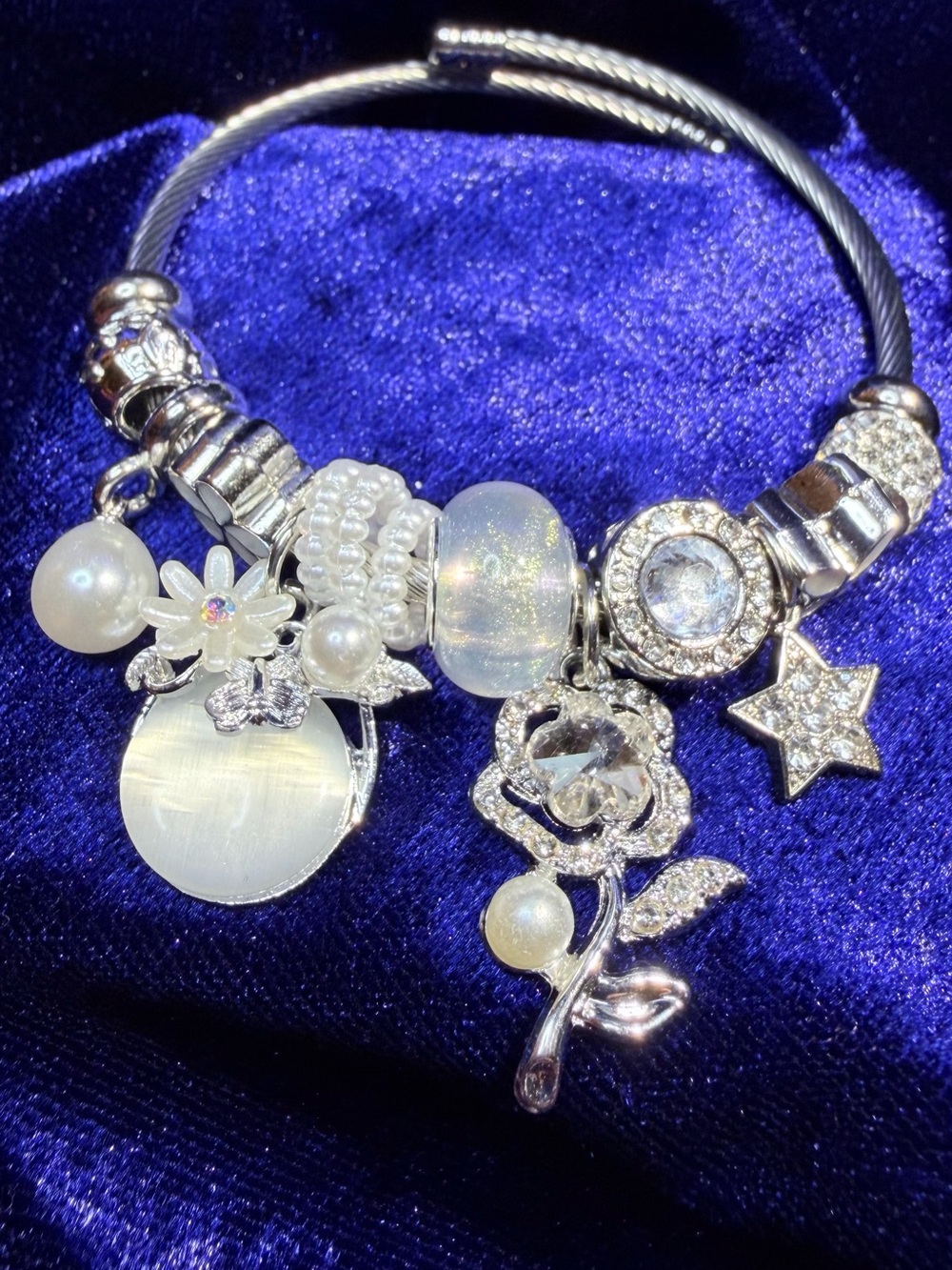 New Elegant Silver Charm Bracelet with White Pearls, Flowers, Stars & Crystals